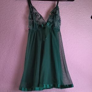 Elegant Green Lace Chemise